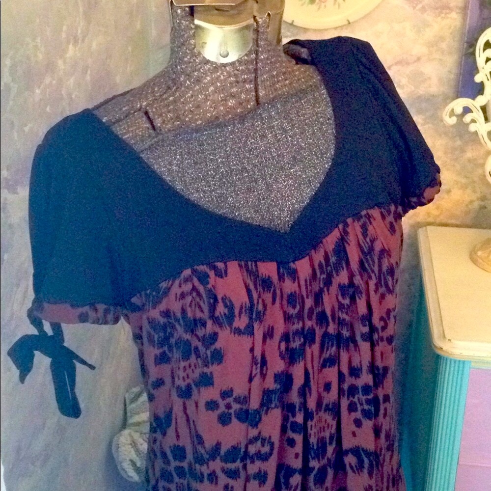 Vintage inspired black and damask print dress.  Super comfortable stretchy pinup